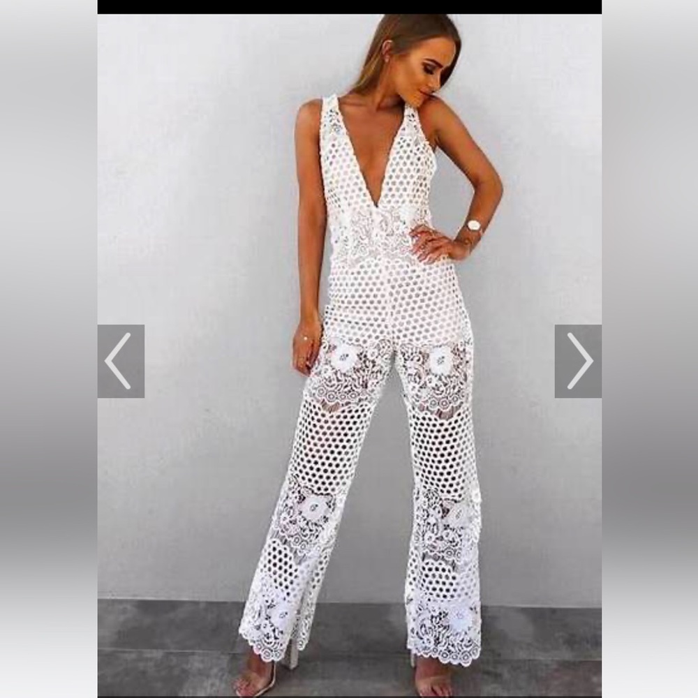NWOT ALICE MCCALL New Romantics Lace eyelet Jumpsuit size US 4 white size bride